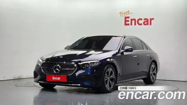 Mercedes-Benz E-Class E200 Avantgarde 2024
