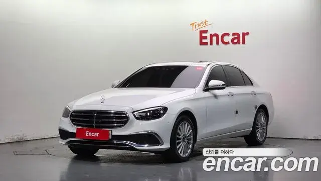 Mercedes-Benz E-Class E220d 4MATIC Exclusive 2023