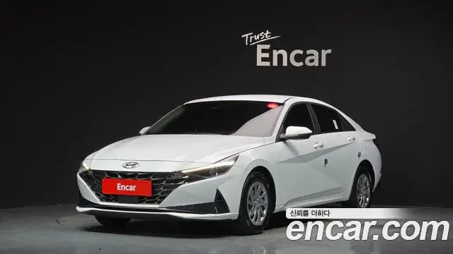 Hyundai AVANTE 1.6 Smart 2022