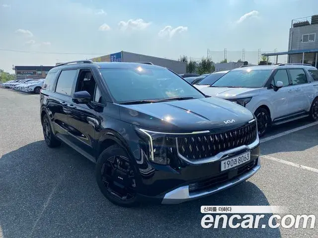 Kia Carnival Diesel 9-Seater Prestige 2024