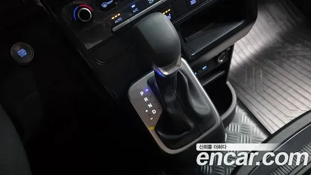 Hyundai Staria HEV 1.6T Cargo 2-Seater Modern 2026 — фото 9