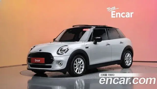 Mini Cooper 5Door HIGH 3rd 2021