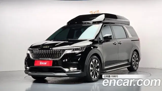 Kia Carnival Gasoline 9-Seater Signature 2023
