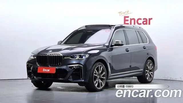 BMW X7 M50i 6STR 2022