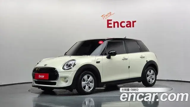 Mini Cooper 5Door Standard 3rd 2019