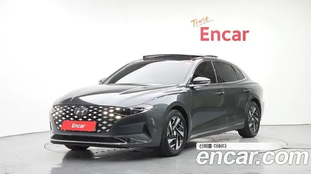 Hyundai Grandeur Exclusive 2022
