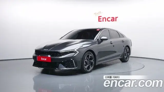 Kia K5 2.0 Signature 2024