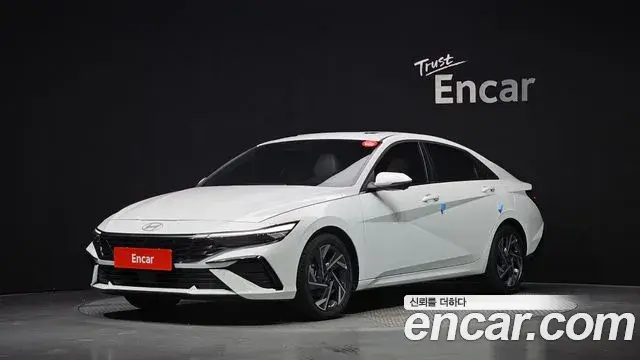 Hyundai AVANTE 1.6 Inspiration 2025