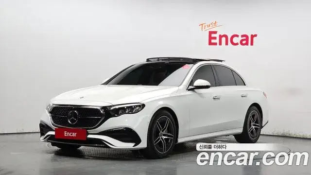 Mercedes-Benz E-Class E200 AMG Line 2025