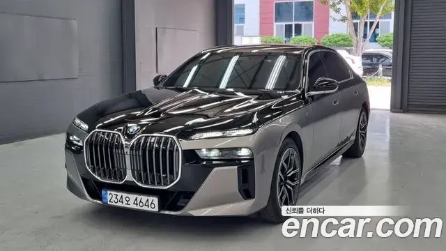 BMW 7-Series 740i sDrive M Sport 2023