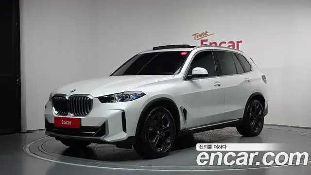 BMW X5 xDrive 40i xLine 2024