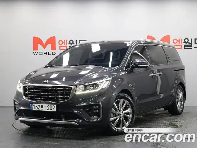 Kia Carnival 9-Seater Prstige 2019
