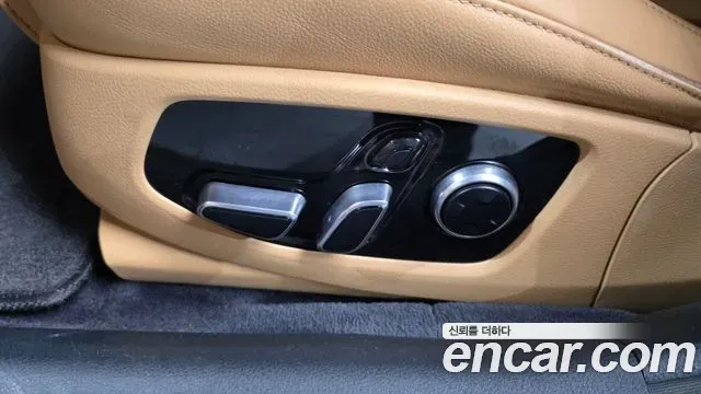 Kia K9 3.8 GDI AWD Platinum 2021 — фото 31
