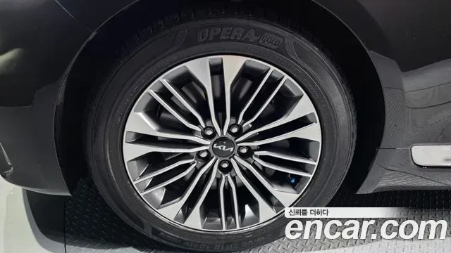 Kia K9 3.8 GDI AWD Platinum 2021 — фото 5