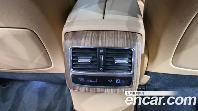 Kia K9 3.8 GDI AWD Platinum 2021 — фото 34