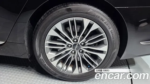 Kia K9 3.8 GDI AWD Platinum 2021 — фото 21