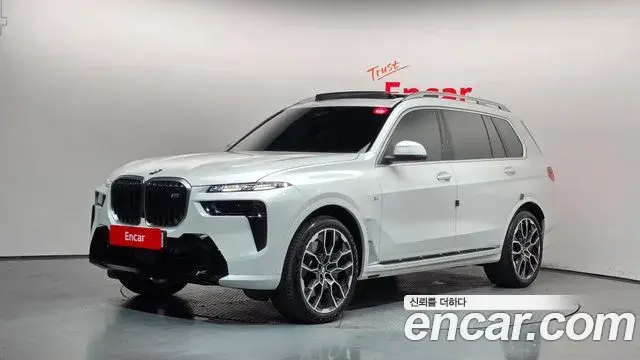 BMW X7 xDrive 40i M Sport 7STR 2025