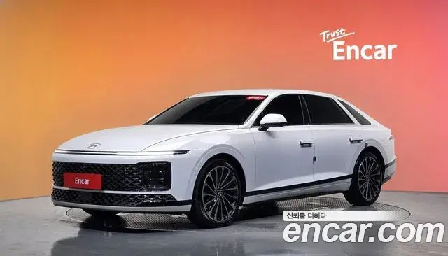 Hyundai Grandeur Calligraphy 2024