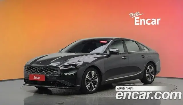Kia K8 2.5 Gasoline 2WD Signature 2022