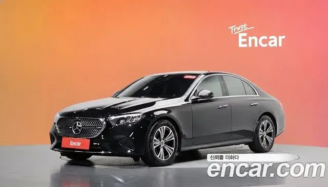 Mercedes-Benz E-Class E200 Avantgarde 2024