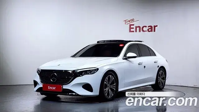 Mercedes-Benz E-Class E200 Avantgarde 2024