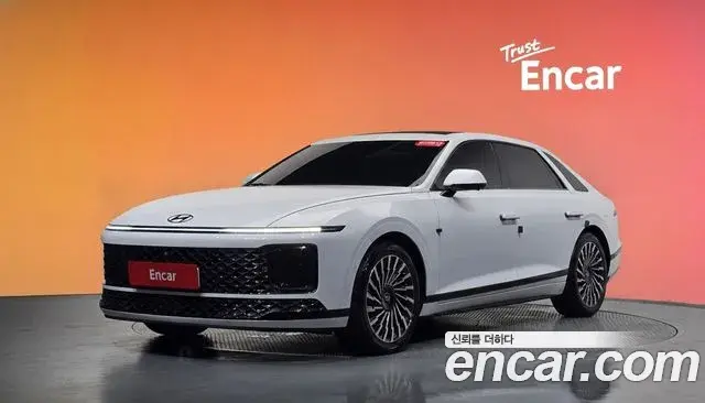 Hyundai Grandeur Calligraphy 2024