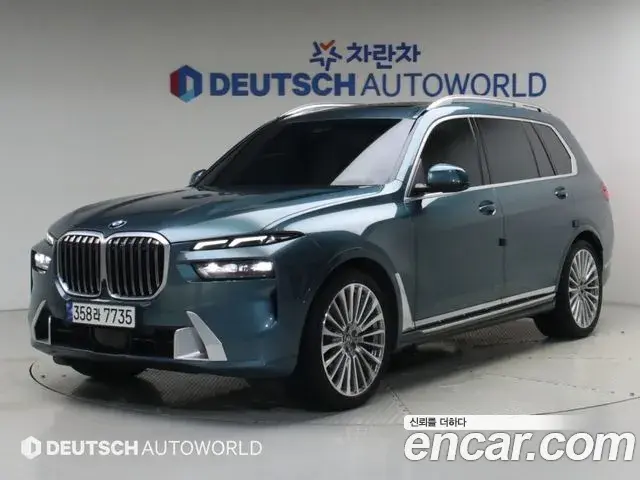 BMW X7 xDrive 40i Design Pure Excellence 7-Seater 2023
