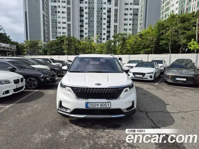 Kia Carnival Diesel 9-Seater Noblesse 2021