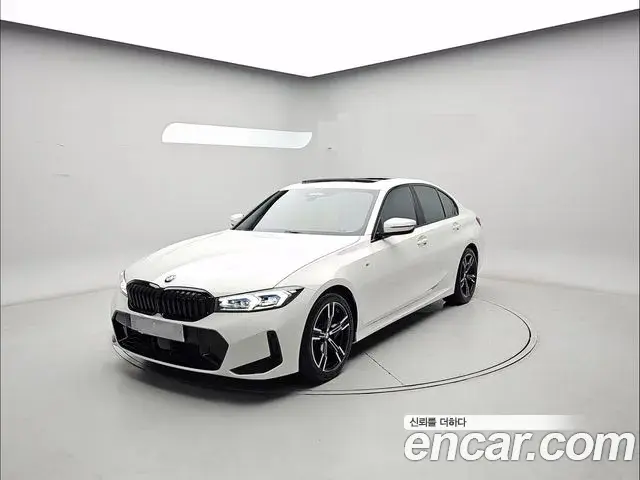 BMW 3-Series 320i M Sport 2024
