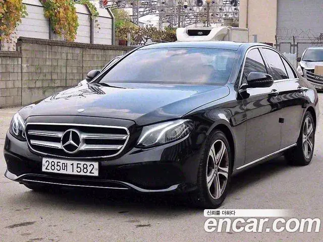 Mercedes-Benz E-Class E300 Avantgarde 2019