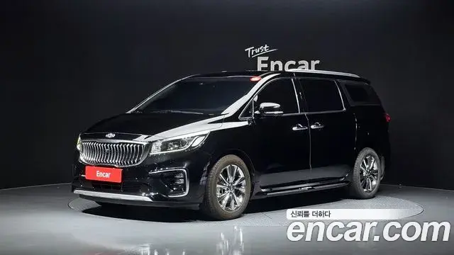 Kia Carnival 9-Seater Noblesse Special 2019