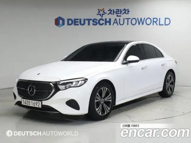 Mercedes-Benz E-Class E200 Avantgarde 2024