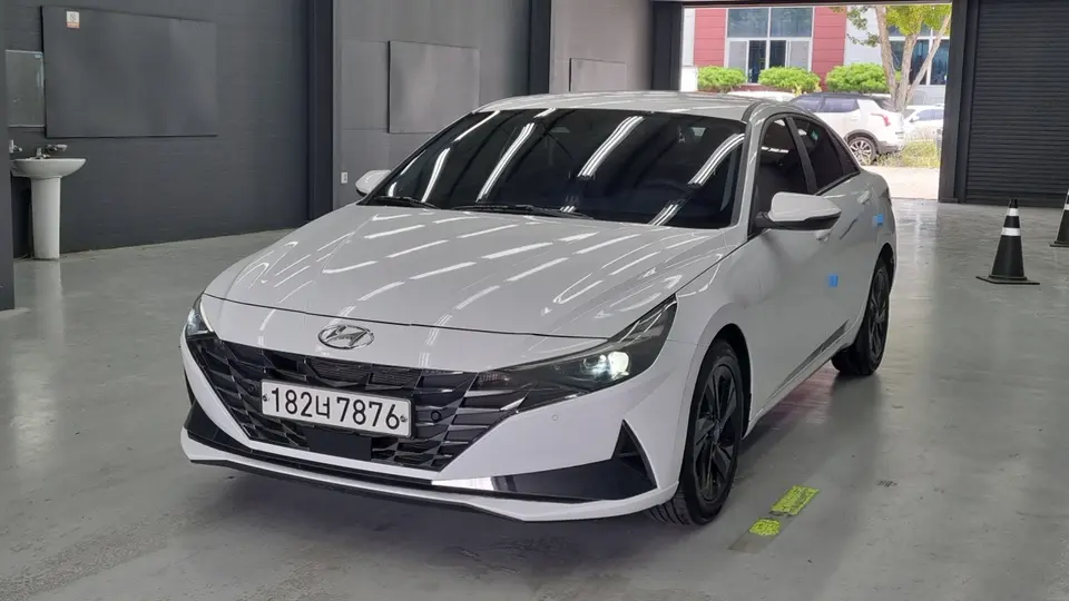 Hyundai AVANTE 1.6 Inspiration 2020