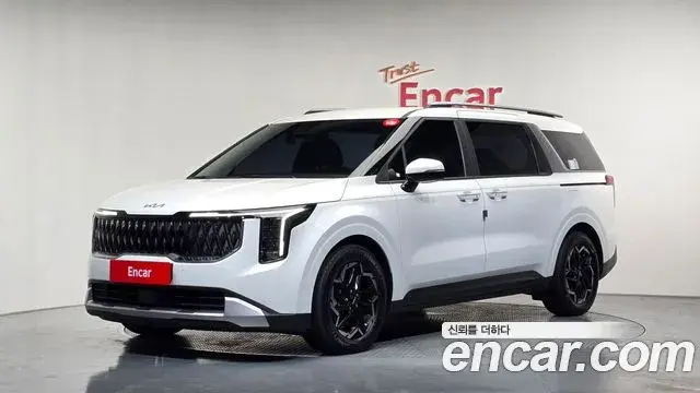 Kia Carnival Gasoline 9-Seater Prestige 2025