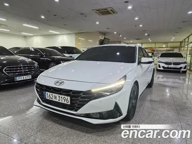 Hyundai AVANTE 1.6 Inspiration 2021