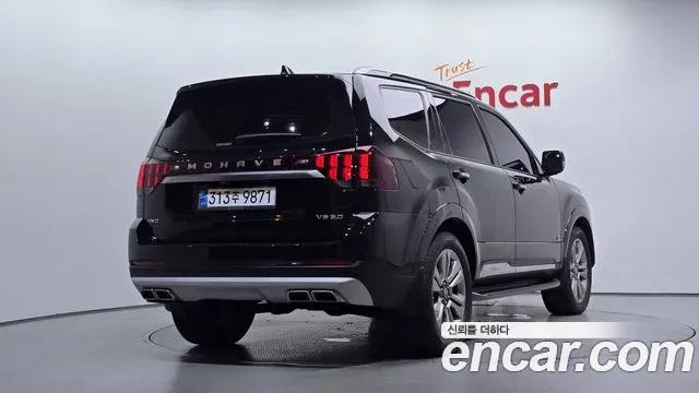 Kia Mohave Diesel 3.0 4WD 7-Seater Masters 2021 — фото 2