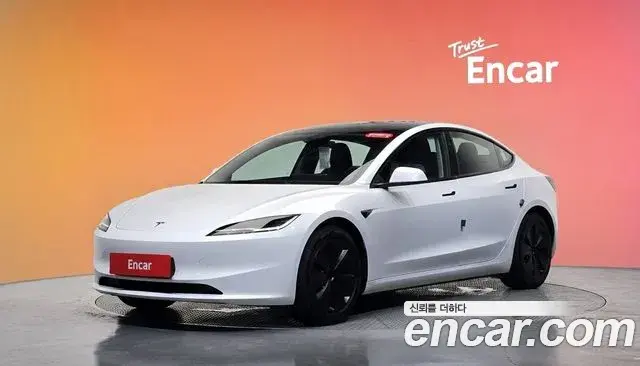 Tesla Model 3 RWD 2024