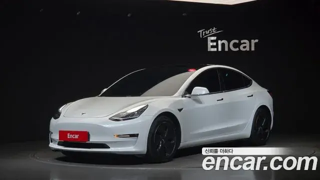 Tesla Model 3 Long Range AWD 2020