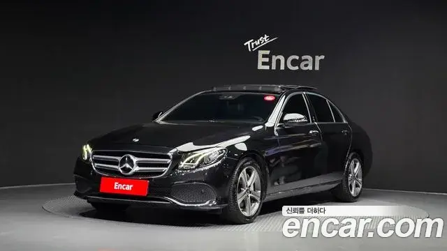 Mercedes-Benz E-Class E300 Avantgarde 2019
