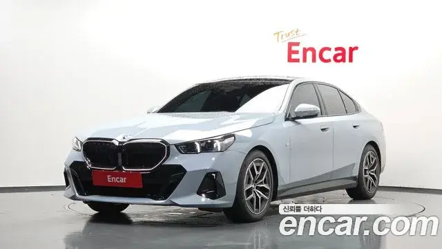 BMW 5-Series 520i M Sport 2025