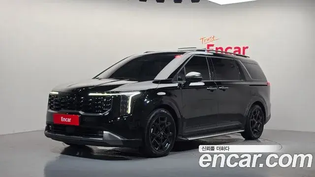Kia Carnival Gasoline 9-Seater Gravity 2024