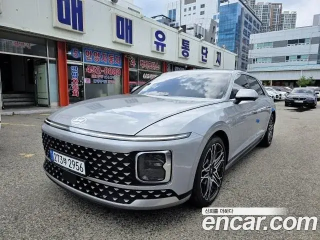 Hyundai Grandeur Exclusive 2024