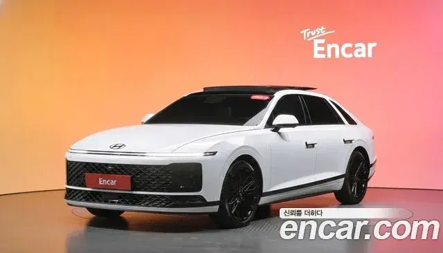 Hyundai Grandeur Calligraphy 2023