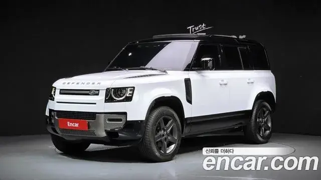 Land Rover Defender 110 P300 X-Dynamic SE 2025