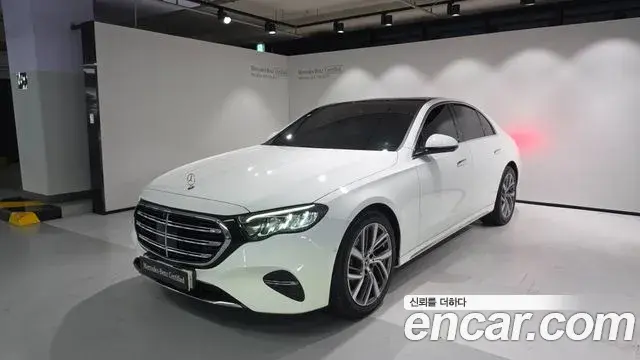 Mercedes-Benz E-Class E220d 4MATIC Exclusive 2024
