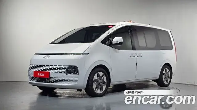 Hyundai Staria HEV 1.6 Tourer 11-Seater Modern 2024