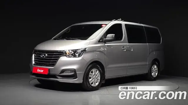 Hyundai Starex Van 3-Seater Smart 2021