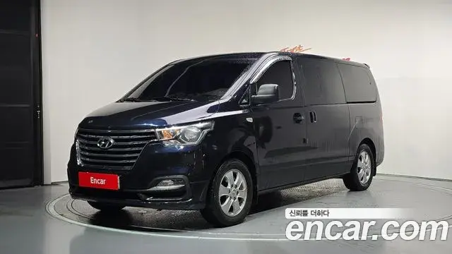 Hyundai Starex Wagon 12-Seater Modern 2019