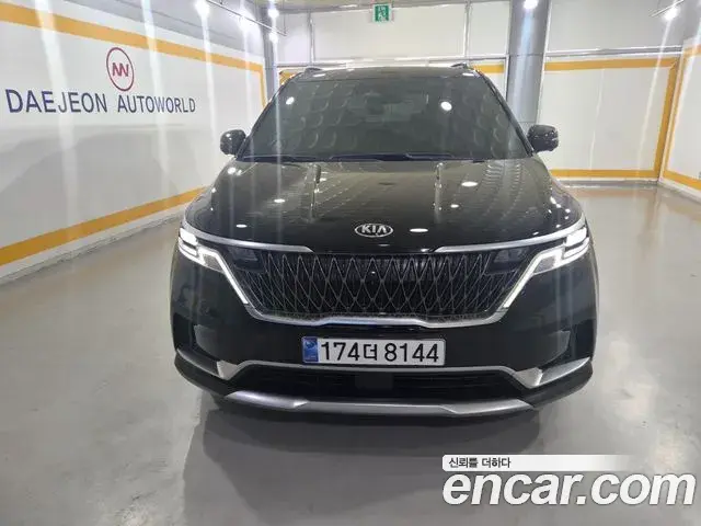 Kia Carnival Diesel 9-Seater Noblesse 2021