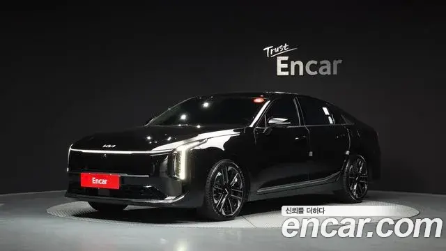 Kia K8 Signature 2025